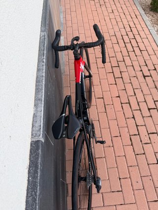 TREK Émonda SLR 8 con potenciometro T.47