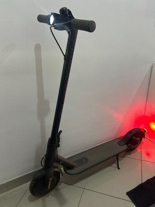 Patinete Eléctrico Xiaomi Mi Scooter