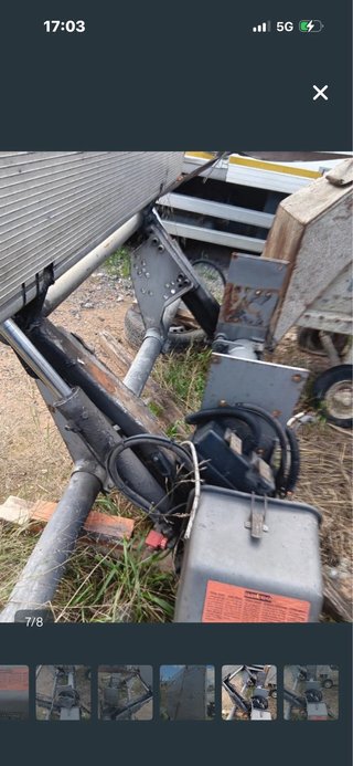 Puerta elevadora 1500 kg