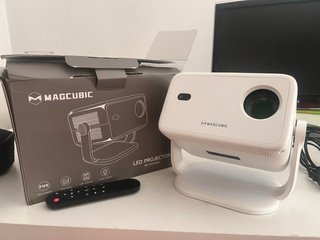 Proyector LED MAGCUBIC Blanco
