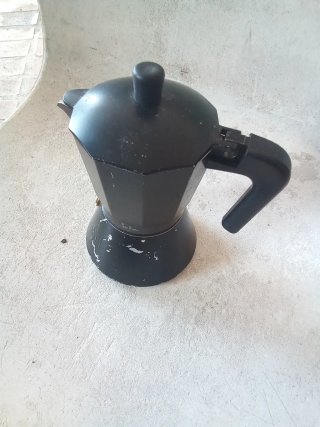 Cafetera Italiana Negra