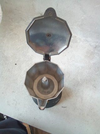 Cafetera Italiana Negra