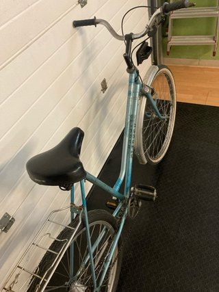 Bicicleta holandesa marca Clipper 26”.