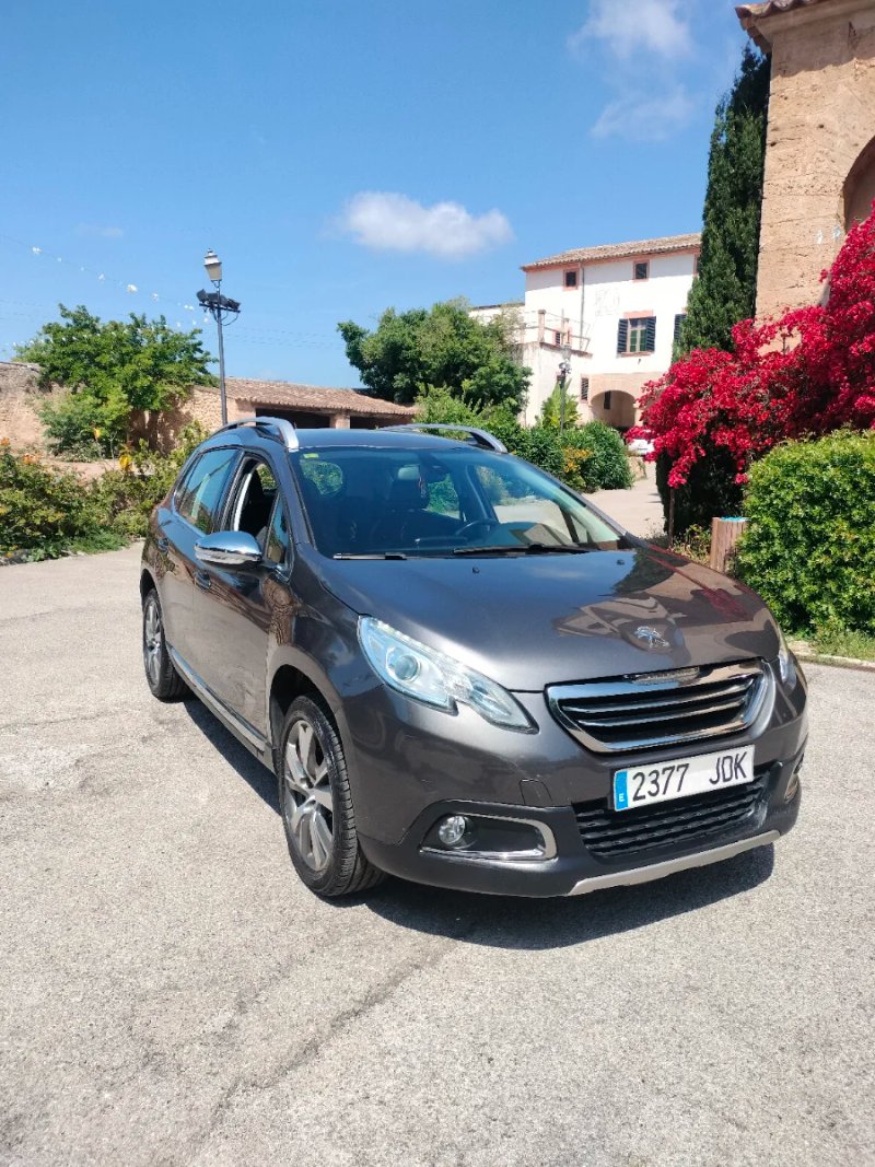 Peugeot 2008 2015 - foto 1