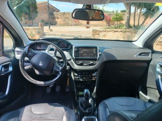 Peugeot 2008 2015