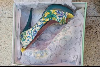 Zapatos tropicales 39 sin usar