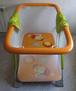Parque Infantil CAM - Plegado Fácil