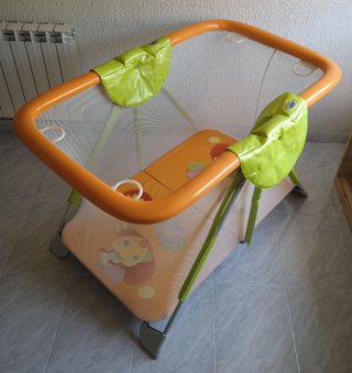 Parque Infantil CAM - Plegado Fácil