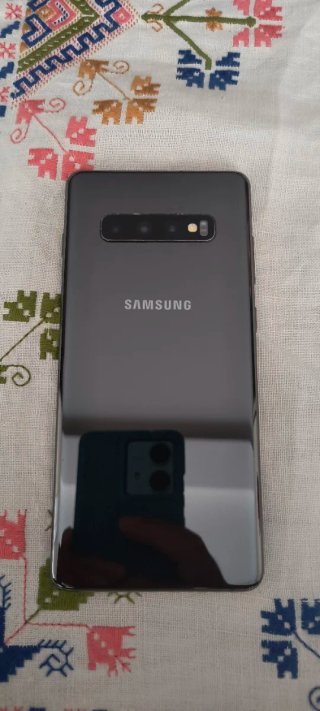 Samsung Galaxy S10+