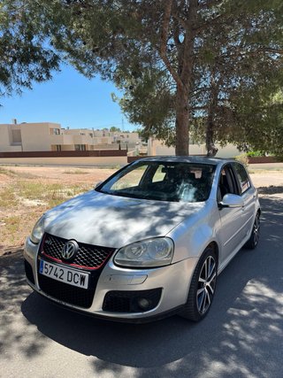 Volkswagen Golf 2005