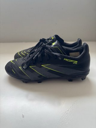 Botas fútbol niño Adidas Predator Talla 33