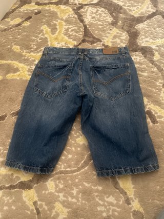 Pantalón corto vaquero talla 44/34