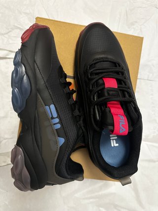 Zapatos Fila Loligo logo