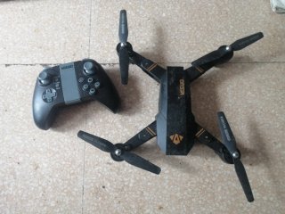 Dron VISUO Negro y Gris