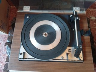 Radio Tocadiscos Dual Vintage