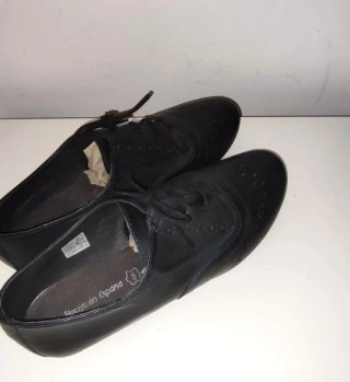 Zapatos negros talla 39
