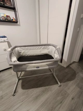 Cuna colecho Chicco gris