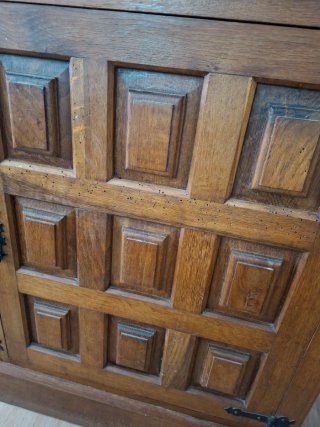 Mueble de salón madera roble