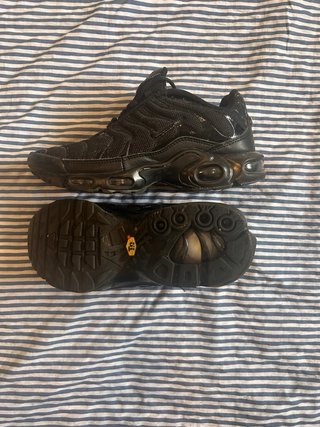 Nike Air Max Plus TN Negras Rojas