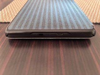Kindle 10ª Gen 16GB + Custodia Nera