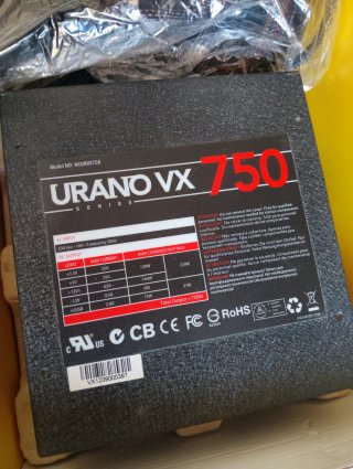 Alimentatore URANO VX 750W