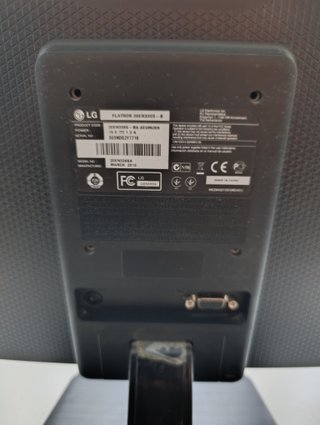 Monitor LG Flatron 20" LED VGA