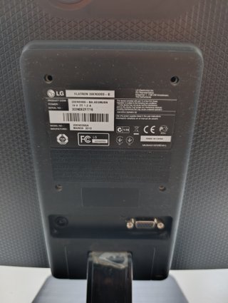 Monitor LG Flatron 20" LED VGA