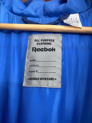 Anorak Reebok Azul con Capucha