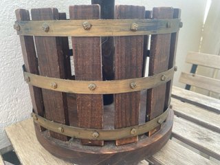 Pressa in legno per bottiglie di vino