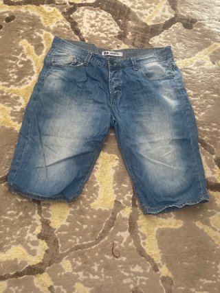 Pantalón corto vaquero talla 54