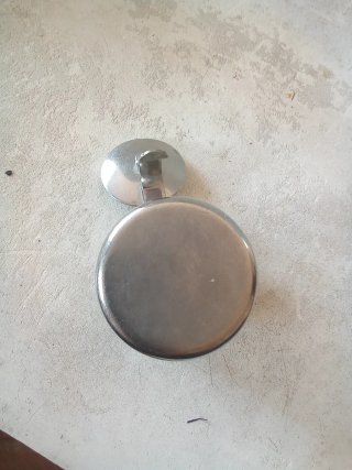 Jarra de metal con tapa  500m