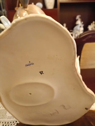 Figura Lladro Sálvese quien pueda