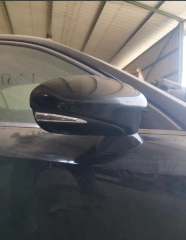 Retrovisor derecho Lexus IS 300h
