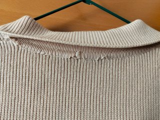 Chaqueta beige con bolsillos