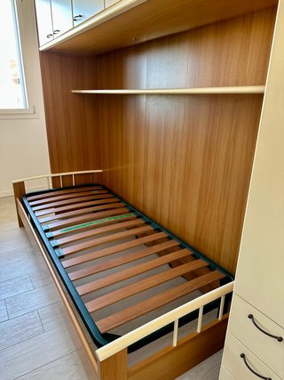 Armadio a ponte con letto singolo