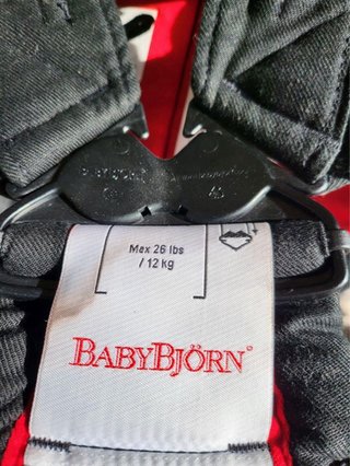Mochila porta bebé BabyBjörn negra