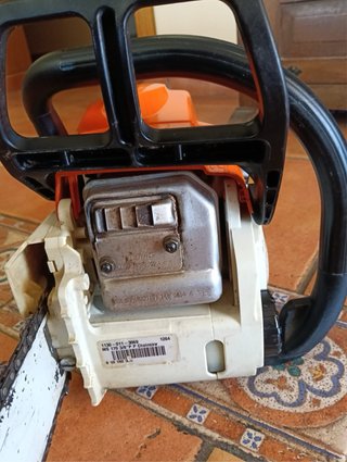 Motosierra Stihl MS 170.
