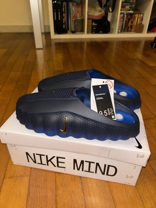 Nike Mind 001