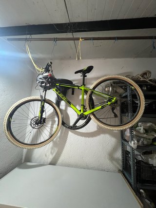 Bicicleta Cube Attention SL 29