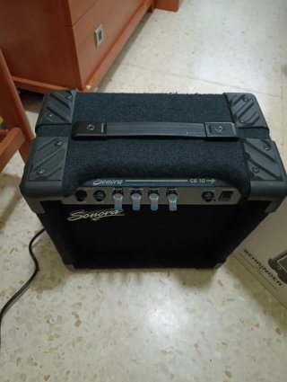 Amplificador Behringer VINTAGER AC108