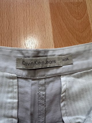 Shorts Calvin Klein Jeans Azul Claro