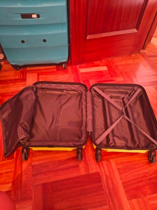 Maleta American Tourister verde lima