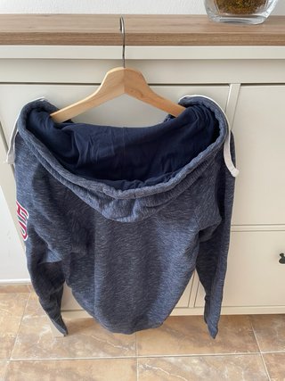 Sudadera azul de Hollister con cremallera
