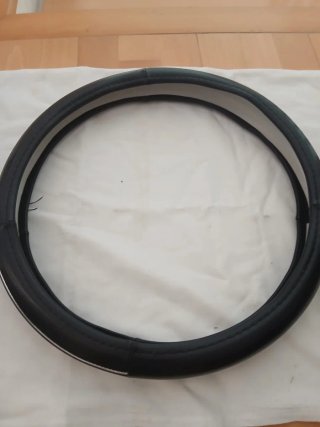 Fodera per volante in pelle nera