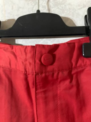 Pantalón Pirata / Bermuda Nike Training Rojo