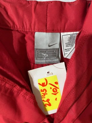 Pantalón Pirata / Bermuda Nike Training Rojo