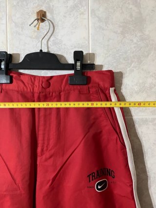 Pantalón Pirata / Bermuda Nike Training Rojo