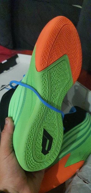 Zapatillas Adidas DAMETIME Verdes y Naranjas