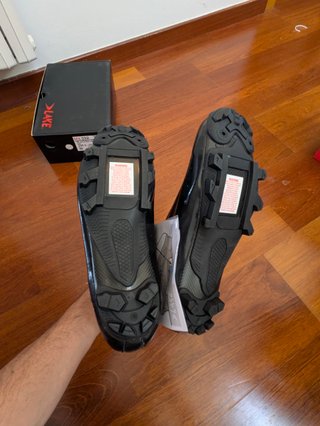 NUEVAS Zapatillas LAKE MX-332 talla 46