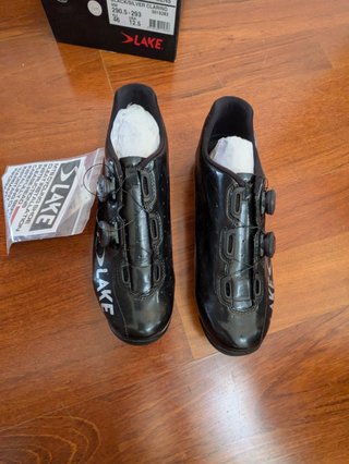 NUEVAS Zapatillas LAKE MX-332 talla 46